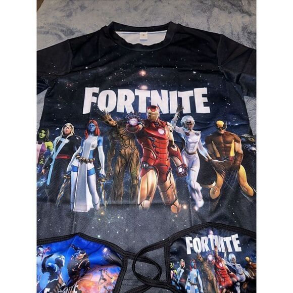 Fortnite teens Shirt Small Graphic Tee Shirt. comes with 2 facemask. M - Picture 4 of 6